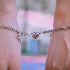 Best Couple Bracelet 2Pcs/Set Lovers Magnet Couple Bracelets ROUND Attraction Bracelet Stainless Steel Charm Jewelry Gifts Magnetic Love Bracelet